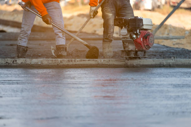 Best Driveway Concrete Repair  in Mount Olive, MS